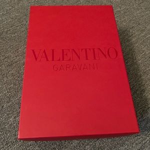 VALENTINO shoe box